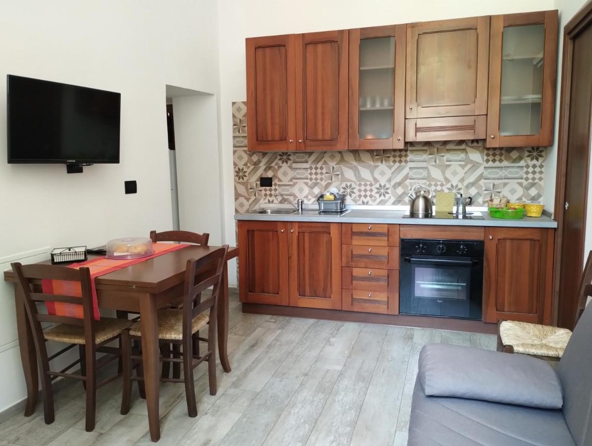 Guest House La Casa Del Mandatario Λ' Άκουιλα Εξωτερικό φωτογραφία