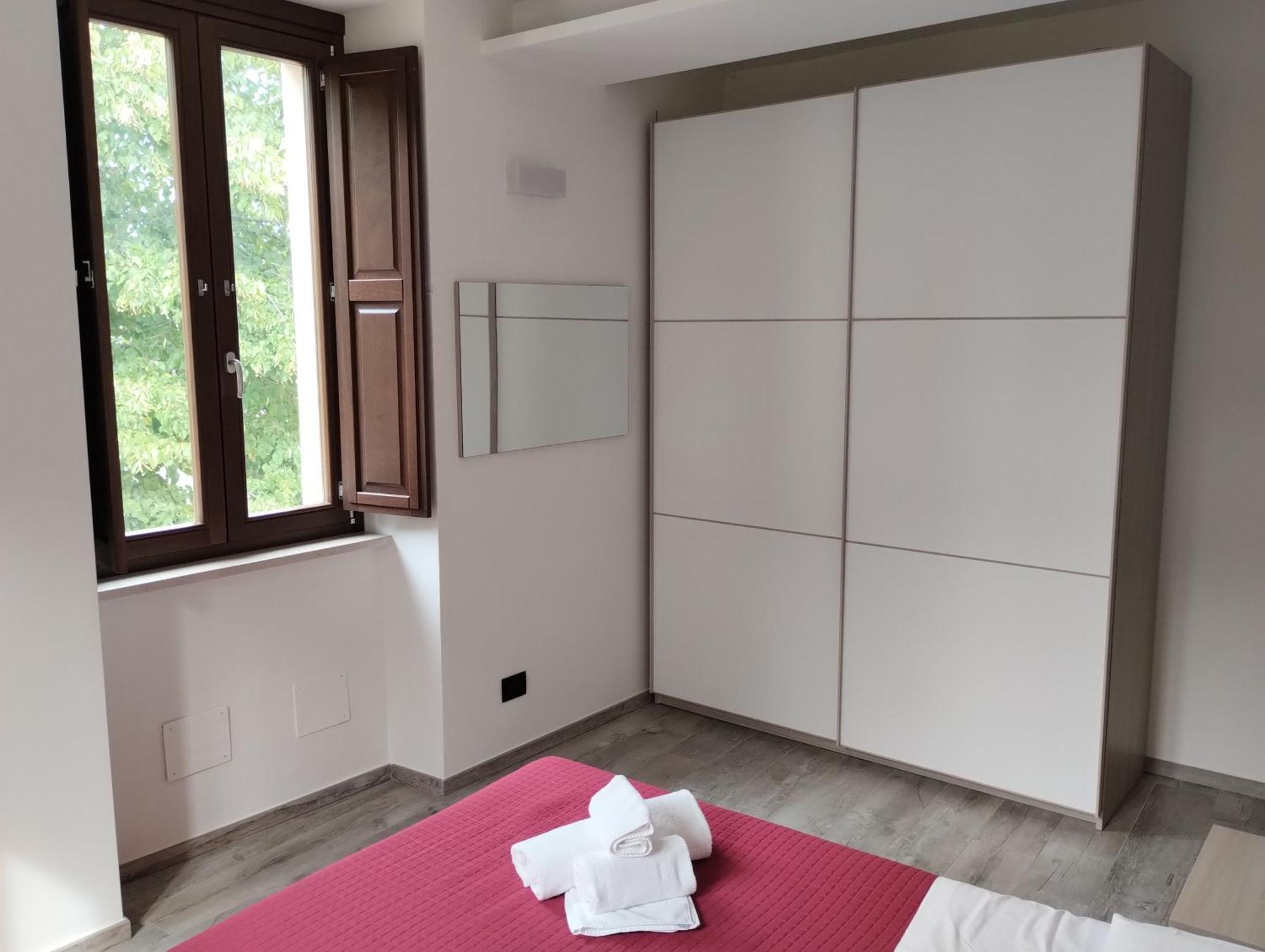 Guest House La Casa Del Mandatario Λ' Άκουιλα Εξωτερικό φωτογραφία